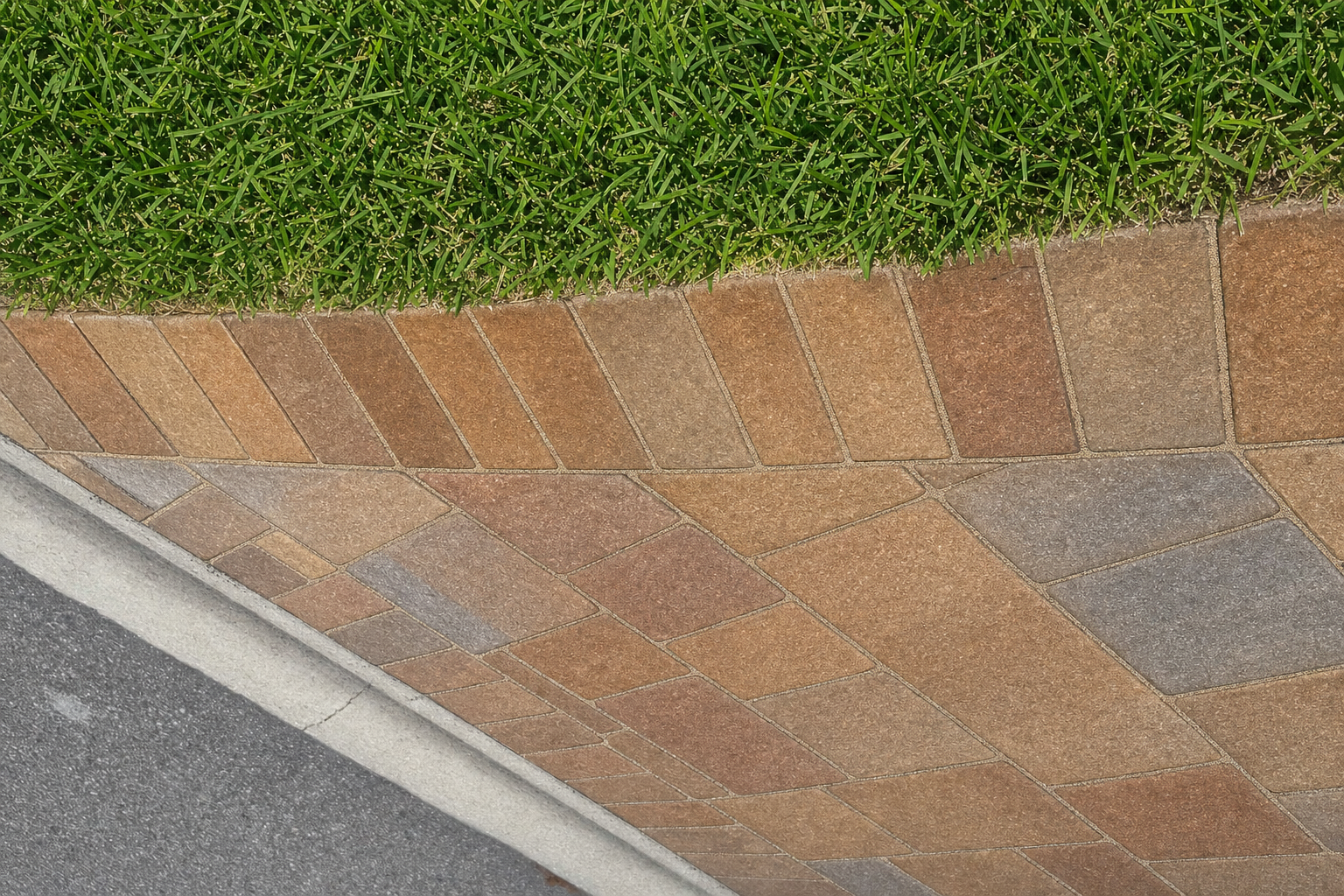 Preview of paver joint close-up after restoration